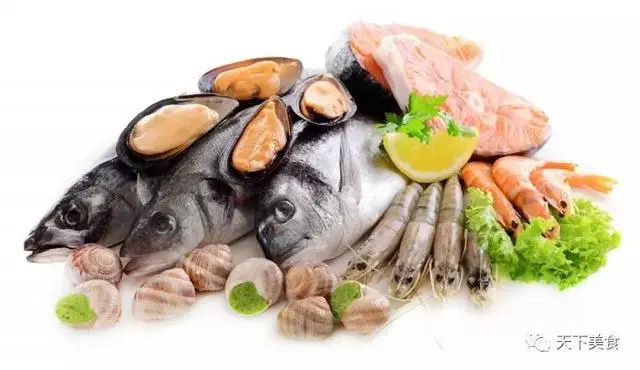 东北铁锅炖鱼的做法和做铁锅炖鱼的配料？